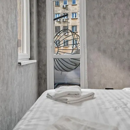 Apartment 3br Calea Victoriei & Balcony Swing & 2 Baths *