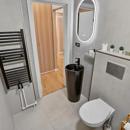 3br Calea Victoriei & Balcony Swing & 2 Baths Apartment