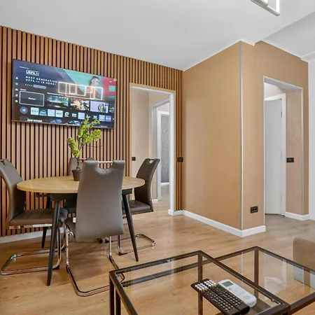 3br Calea Victoriei & Balcony Swing & 2 Baths Apartment